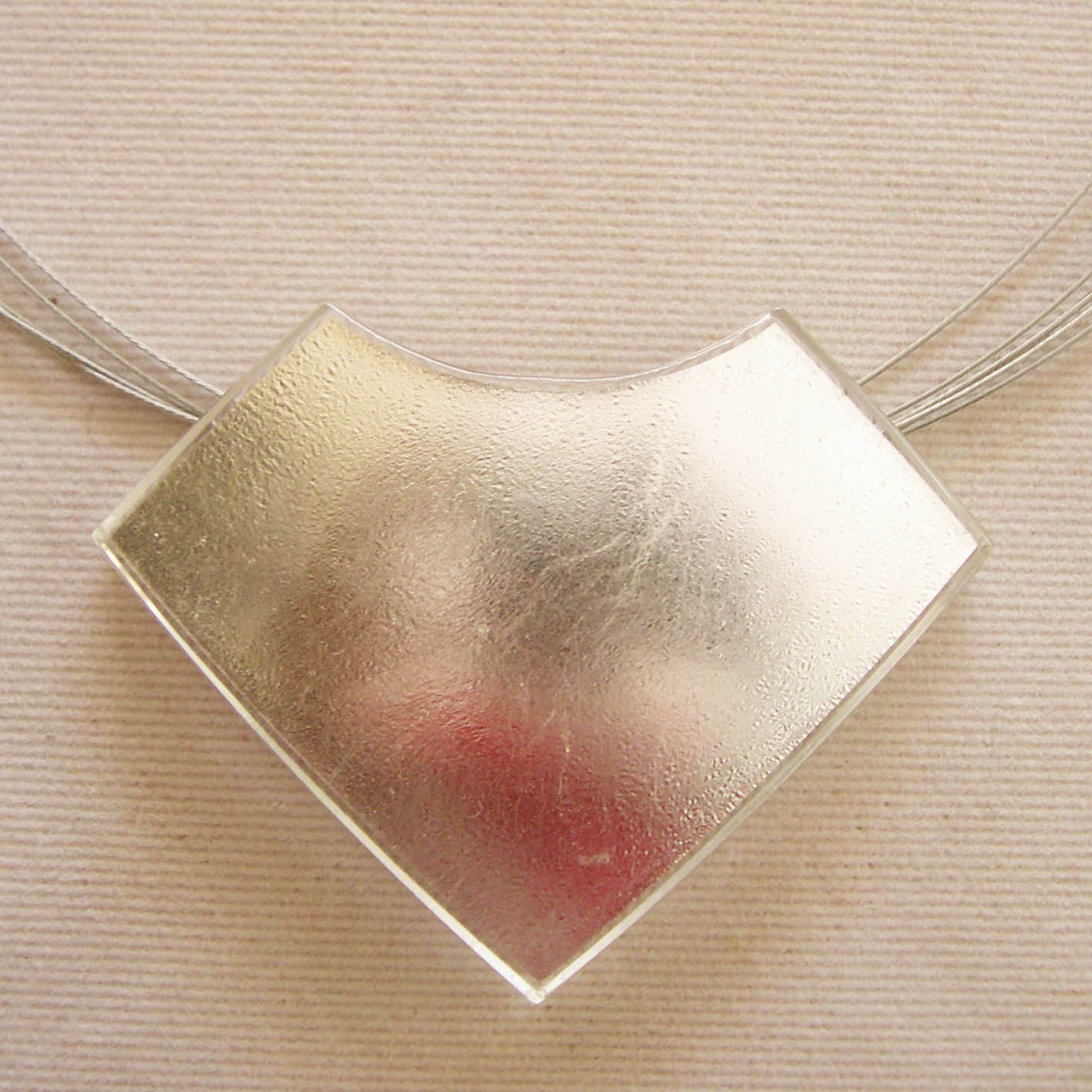 Large diamond pendant, silver-in-glass, 4.7 cm (D45Psi). We still have a choice of smaller pendants in silver and white gold.We still have a choice of smaller pendants in silver and white gold.
