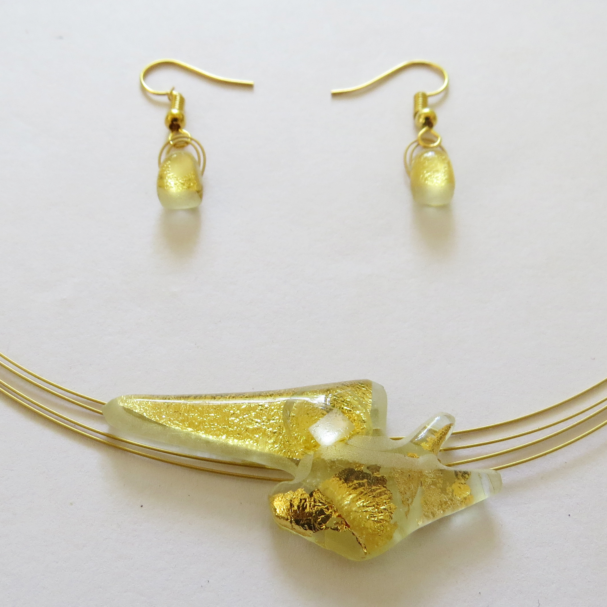 Sparkling Gold Creation set (KSPN1 e), single piece with tiny earrings. We have a large variety to select from.