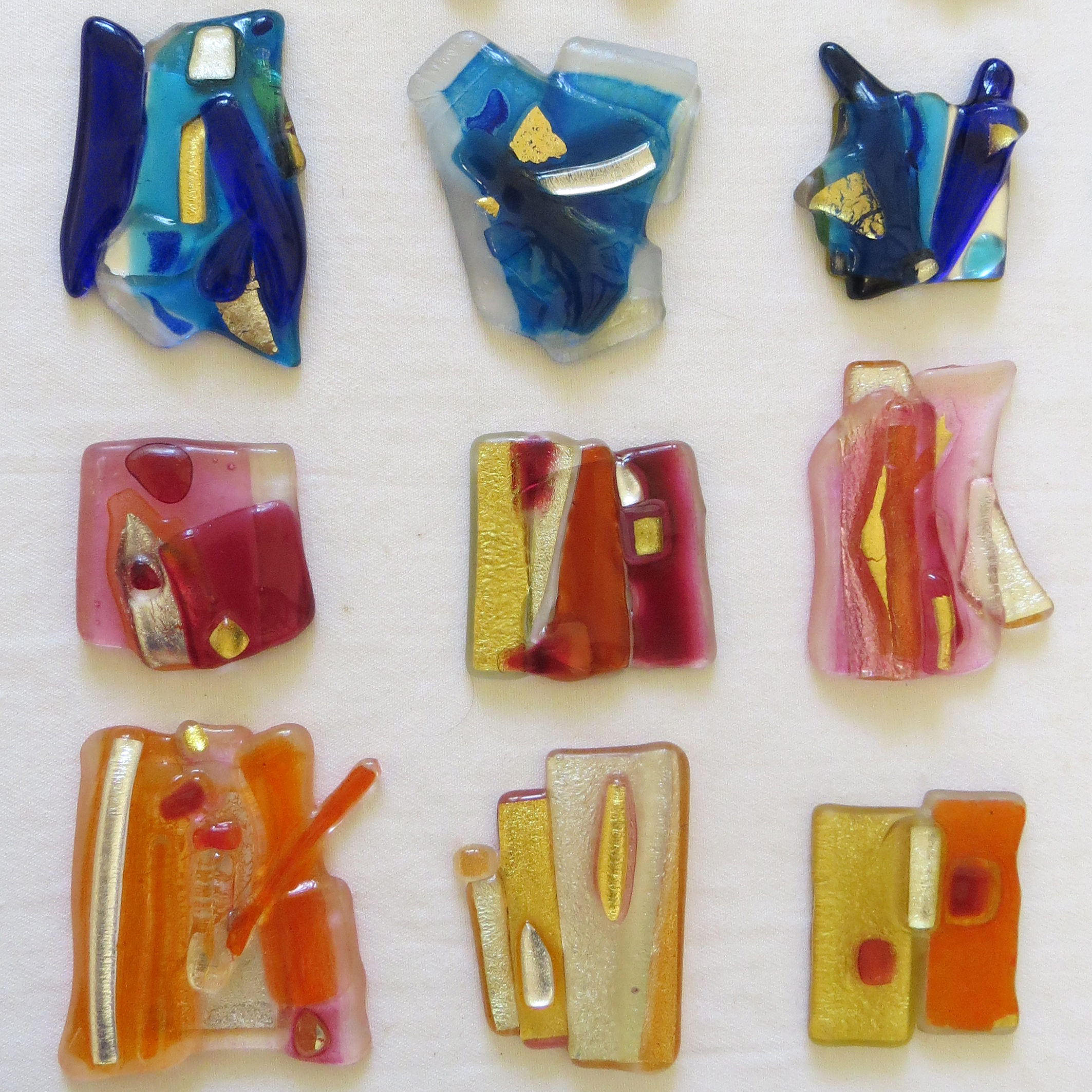 9 Colour Creation cuff bracelets tops (PA), single pieces, not yet fixed on a cuff.