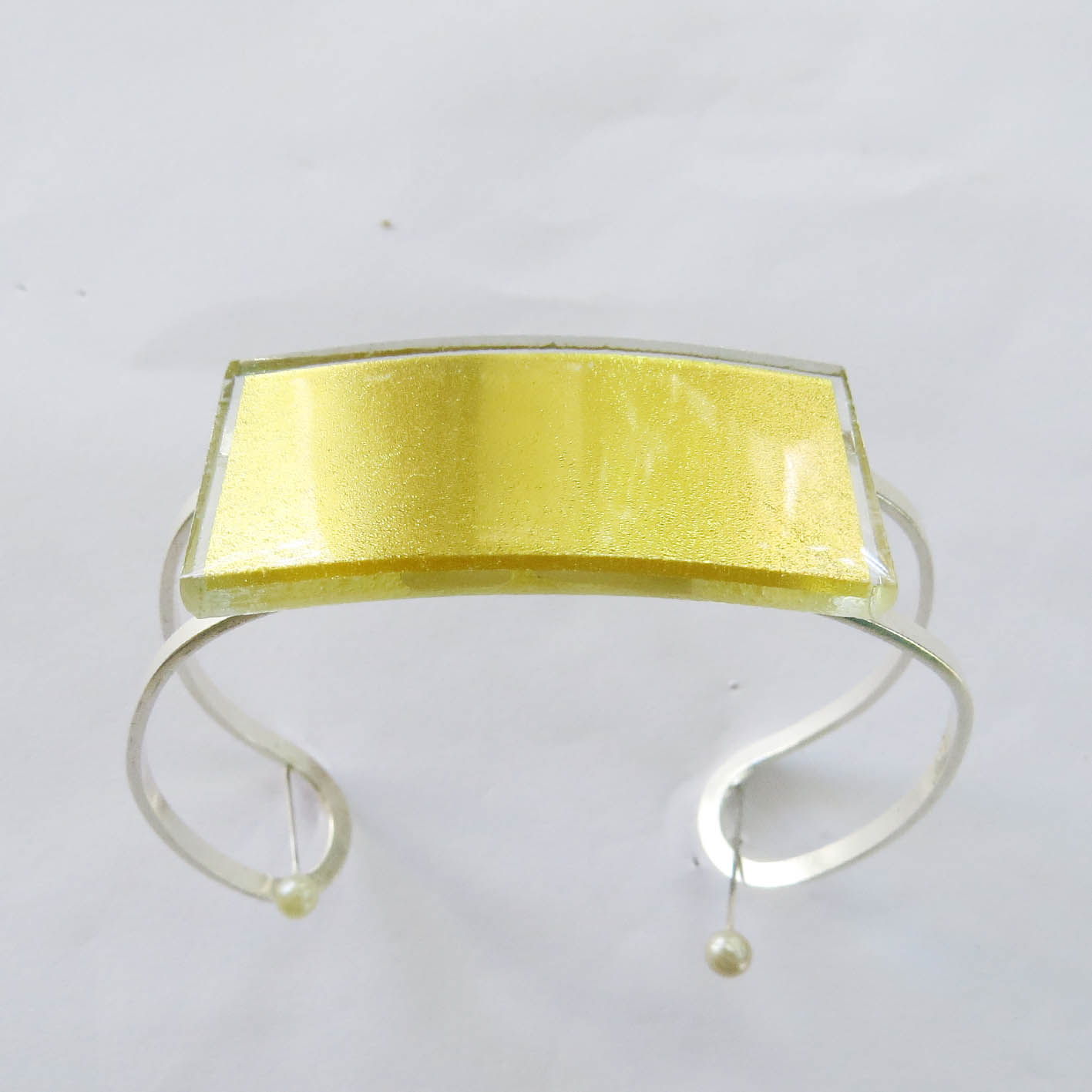 Rectangular bracelet (L4A) 4.5 x 2 cm, on a soft silver fitting which is adjustable to every arm