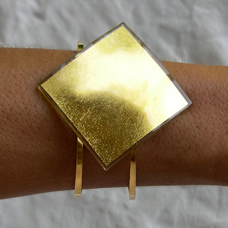 Square cuff bracelet (R4A) 4 cm, adjustable to every arm